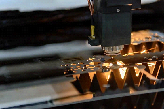 اشتباهات رایج در برش لیزری فلزات